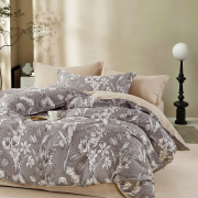 Постельное белье из сатина 1,5 спальное - C-603