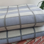 Одеяло байковое 140*205 - 80% хлопка бело-темно серая клетка с синим 1