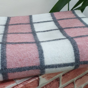  140*205 - Бело-серо-розовая клетка О-1